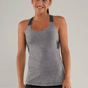 Lululemon Tank Top Sz 4 Gray Twist Back